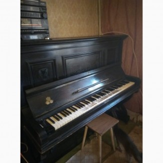 Продам антикварное немецкой пианино