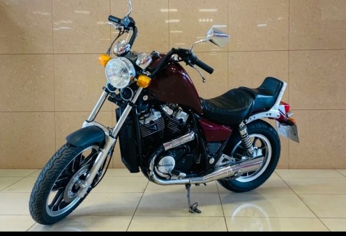 Фото 3. Продаю мотоцикл Honda NV750
