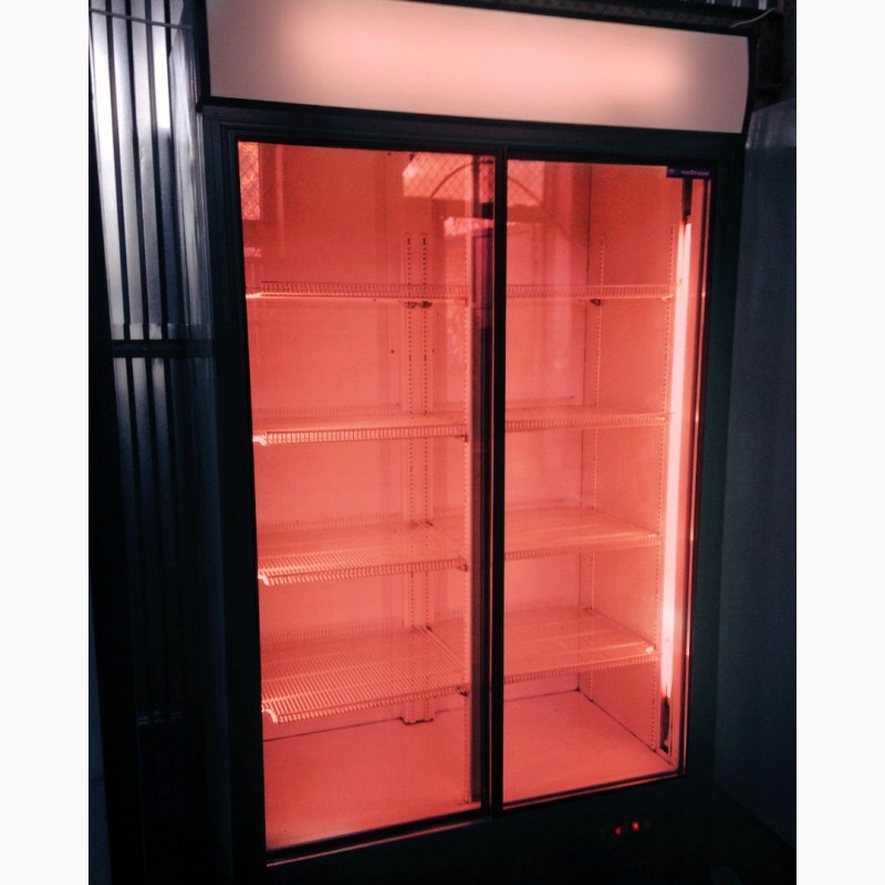 Фото 3. Холодильная двудверная витрина, шкаф купэ. Лучшее качество