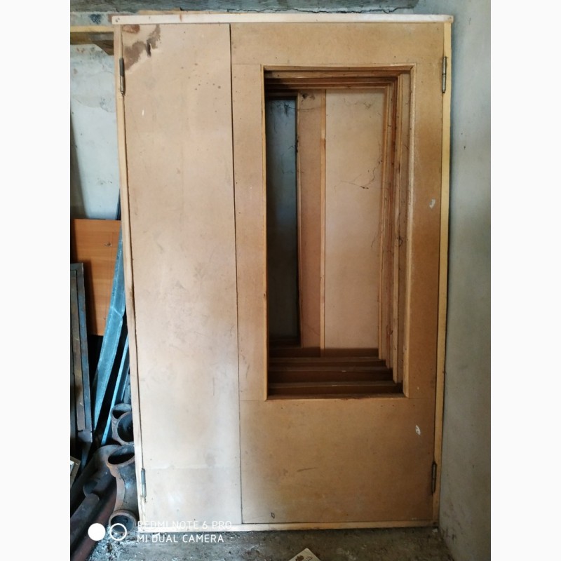 Фото 3. Двери деревяные с коробкой