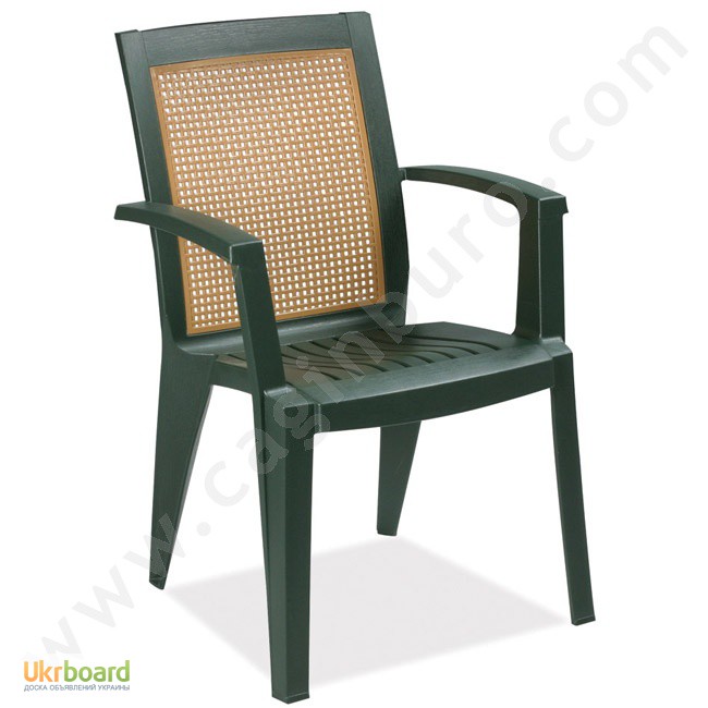 Фото 3. Пластиковые стулья