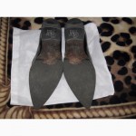 Продам мужские туфли б/у, черные лаковые Италия красивые, элегантные 41 размера Vero cuoio