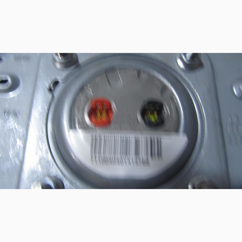Фото 2. Подушка безопасности водителя Toyota Avensis T250 45130-05112-B0