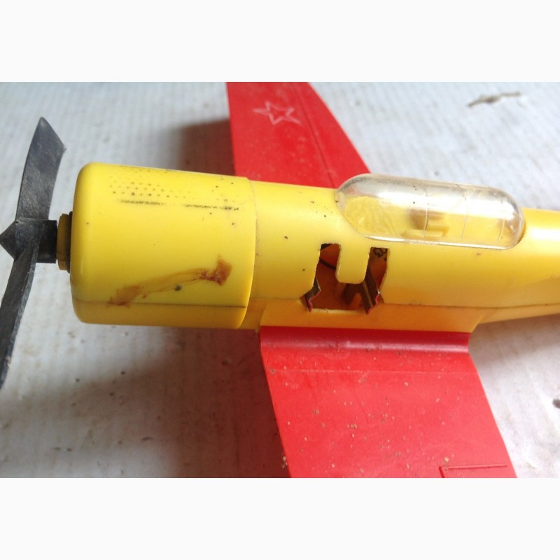 Фото 5. Электро механическая игрушка управляемый спортивный самолёт. 1980г. СССР