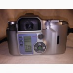 Продам зеркальный пленочный фотоаппарат OLYMPUS IS500