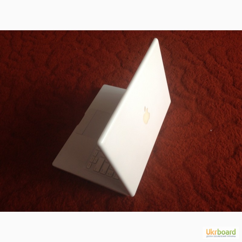 Фото 4. Apple MacBook 13-inch Mid 2007 (білий пластик)