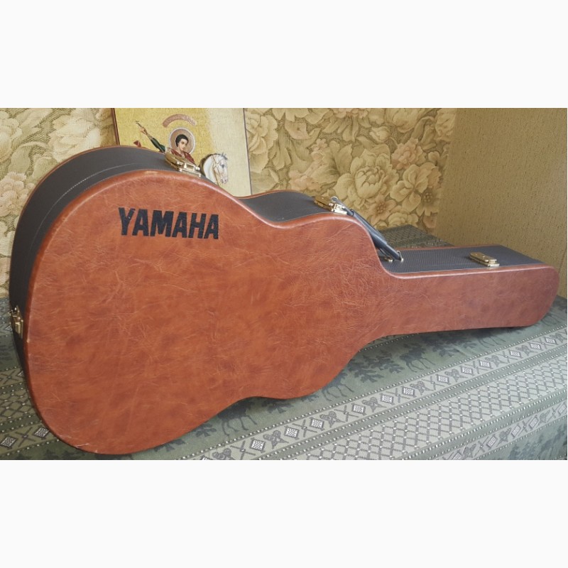 Фото 8. Продам оригинал кейс-кофр для гитары Yamaha