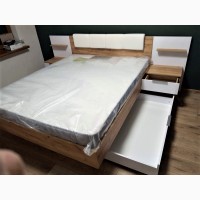 Двоспальне ліжко Асті з мяким узголівям та висувними шухлядами