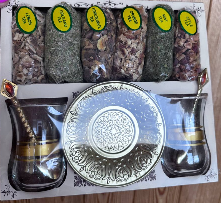 Фото 2. Турецкий чайный подарочный набор Furkanzade 170 г для проведения чайной церемонии на два