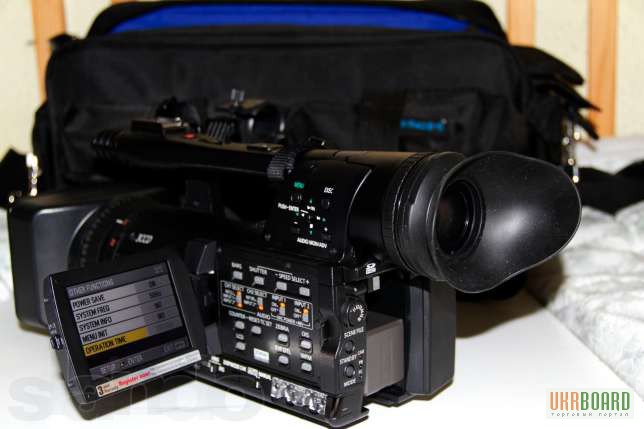 Фото 5. Видеокамера Panasonic AG-HMC151 EJ
