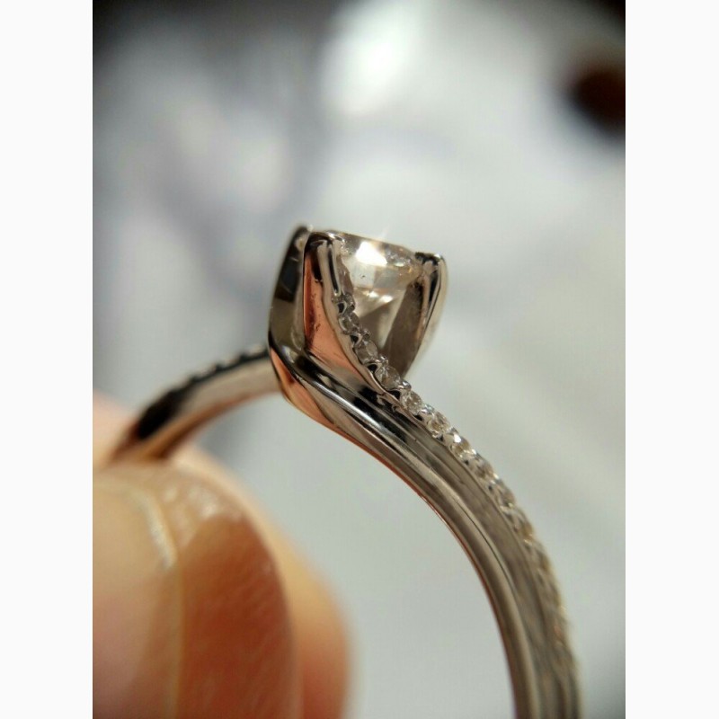 Фото 8. Кольцо с бриллиантом 0. 60 карата
