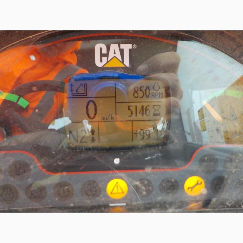 Фото 12. Телескопический погрузчик CAT TH414 Turbo Powershift (2013 г)