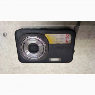 Продам цифровой фотоаппарат Kodak V1273. 12 мега пикселей
