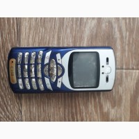 Мобильный телефон motorola c350