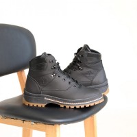 Стильні черевики в чорному універсальному кольорі, з натуральної шкіри