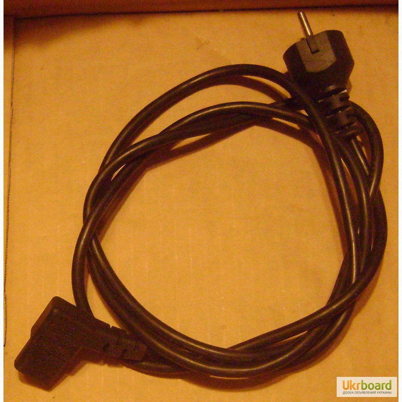 Фото 16. Сетевой шнур ( кабель питания ) для компьютера