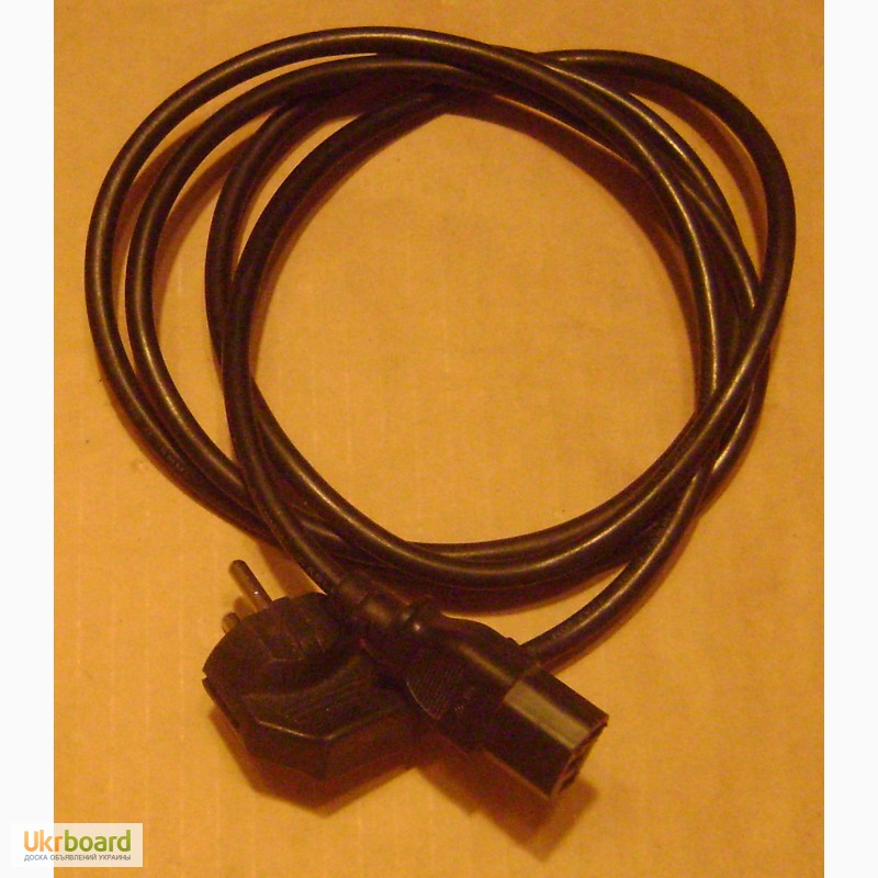 Фото 19. Сетевой шнур ( кабель питания ) для компьютера