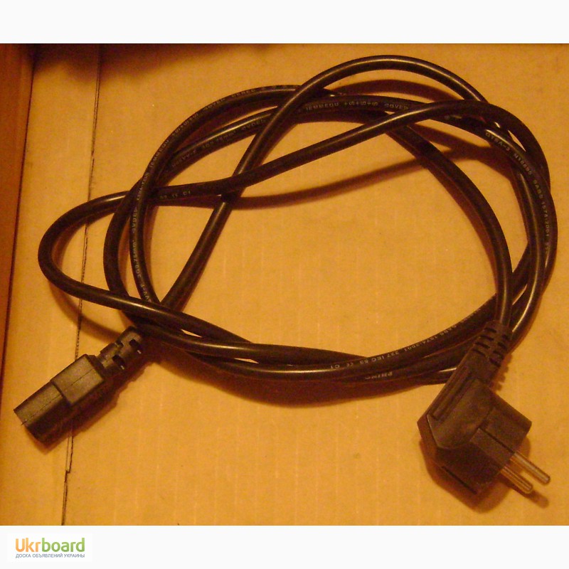 Фото 3. Сетевой шнур ( кабель питания ) для компьютера