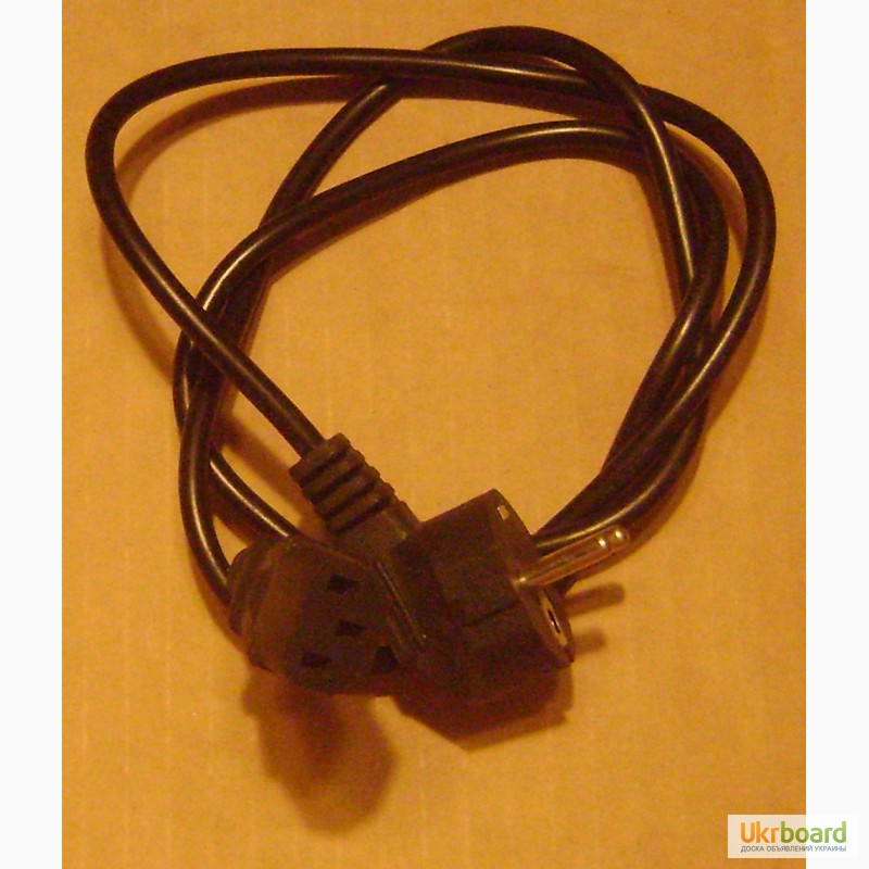 Фото 8. Сетевой шнур ( кабель питания ) для компьютера