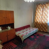 Продаємо 3 кім квартиру по вул Дністровській(р- н Стадіону Украіна)