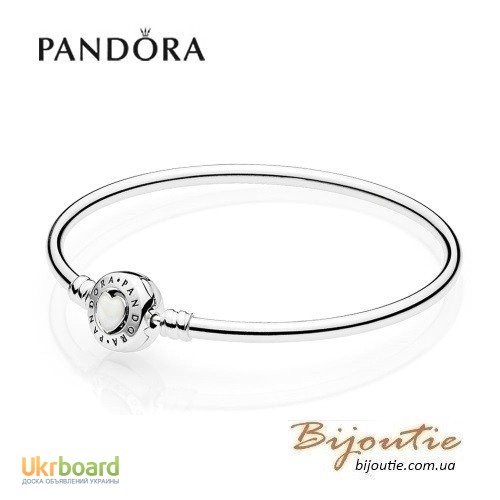 Pandora лимитированный браслет любящее сердце 590746EN23