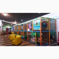 Продам атракціон - дитячий лабіринт для розважального центру