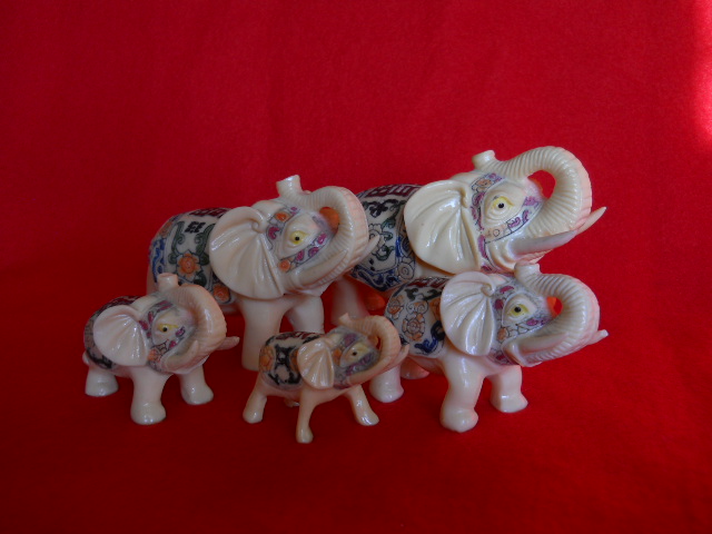 Фото 4. Пять Индийских слонов с ручной росписью