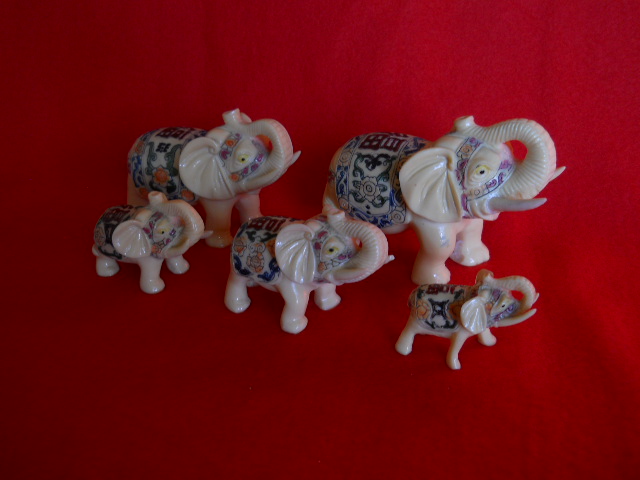Фото 8. Пять Индийских слонов с ручной росписью