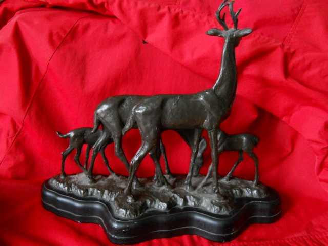 Фото 7. Старинная бронзовая настольная скульптура Семейство оленей