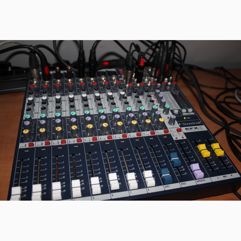 Фото 2. Мікшерний пульт Soundcraft EFX-8(Behringer, Mackie, Dynacord, Presonus, Alto, Yamaha