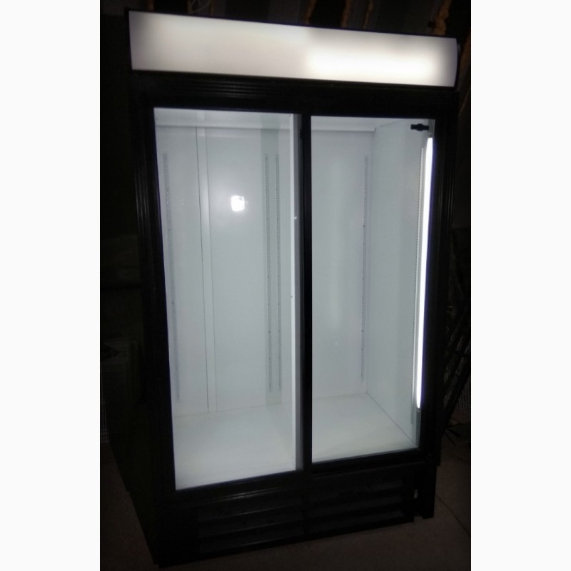Холодильна шафа Inter 1200 Б.В. 120*75*208см