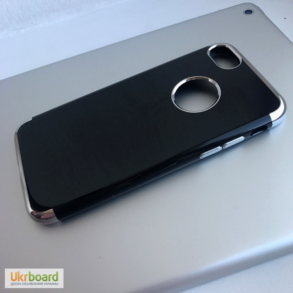 Фото 2. Силиконовый черный чехол на iPhone 7/8 Royal Luxury