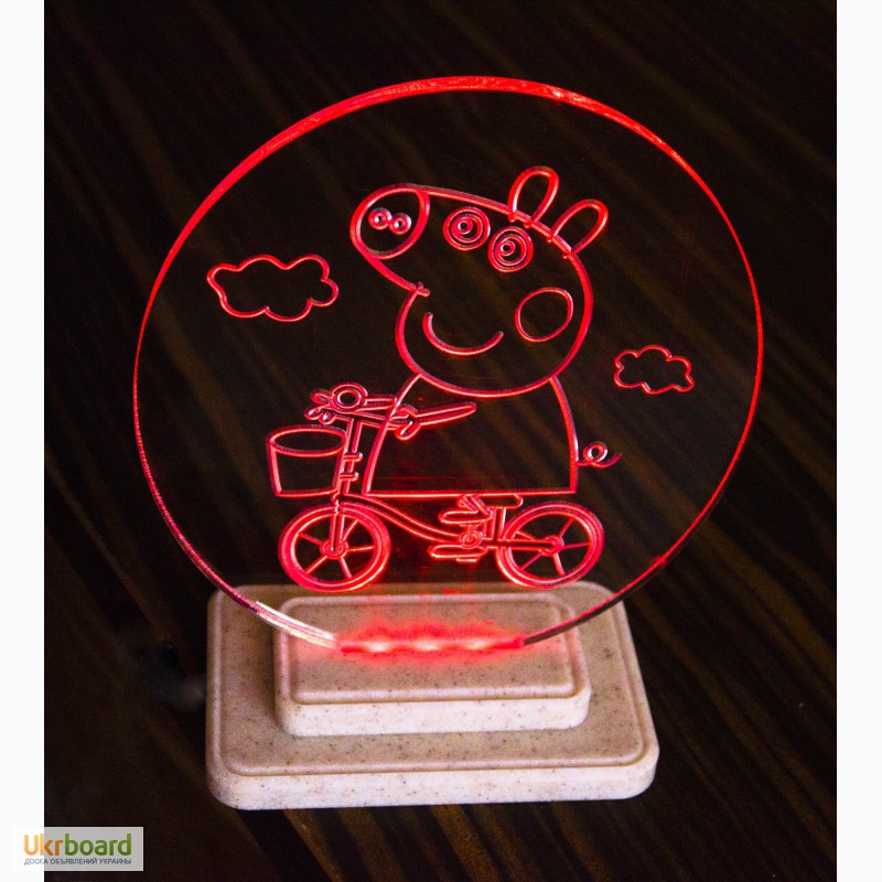 Фото 3. Продам интерьерный светильник в детскую Свинка Пеппа с RGB подсветкой