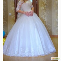 Продам свадебное платье цвета айвори 44-46р