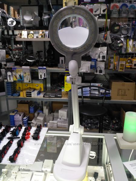 Фото 18. Настольная лампа Лупа с LED-подсветкой на гибкой ножке 2x 90 мм Лупа с LED-подсветкой