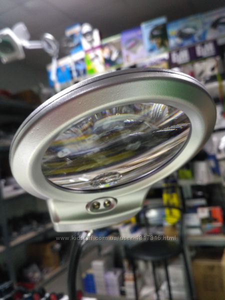 Фото 2. Настольная лампа Лупа с LED-подсветкой на гибкой ножке 2x 90 мм Лупа с LED-подсветкой