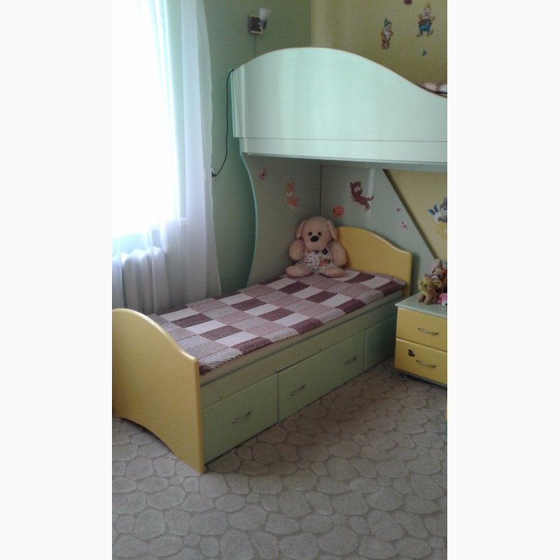 Фото 5. Продам двохярусне ліжко з матрацами