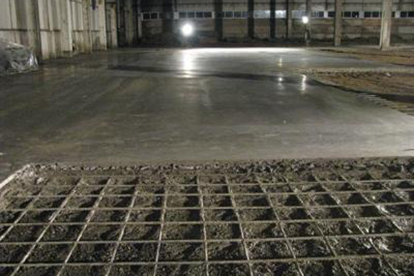 Фото 3. Шлифовка бетонного пола, ремонт промышленных полов