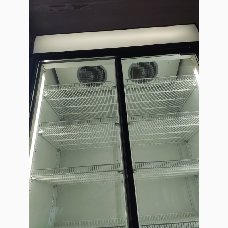 Фото 2. Холодильный шкаф для напитков.Отличное состояние 1200л