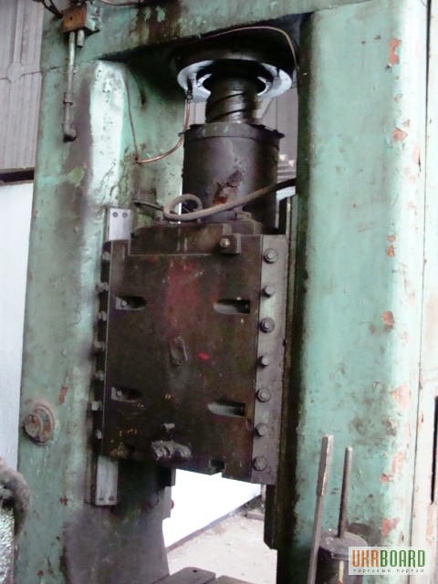 Фото 2. Пресс винтовой с дугостаторным приводом ФБ1732, Ф1734, станки металлообрабатывающие