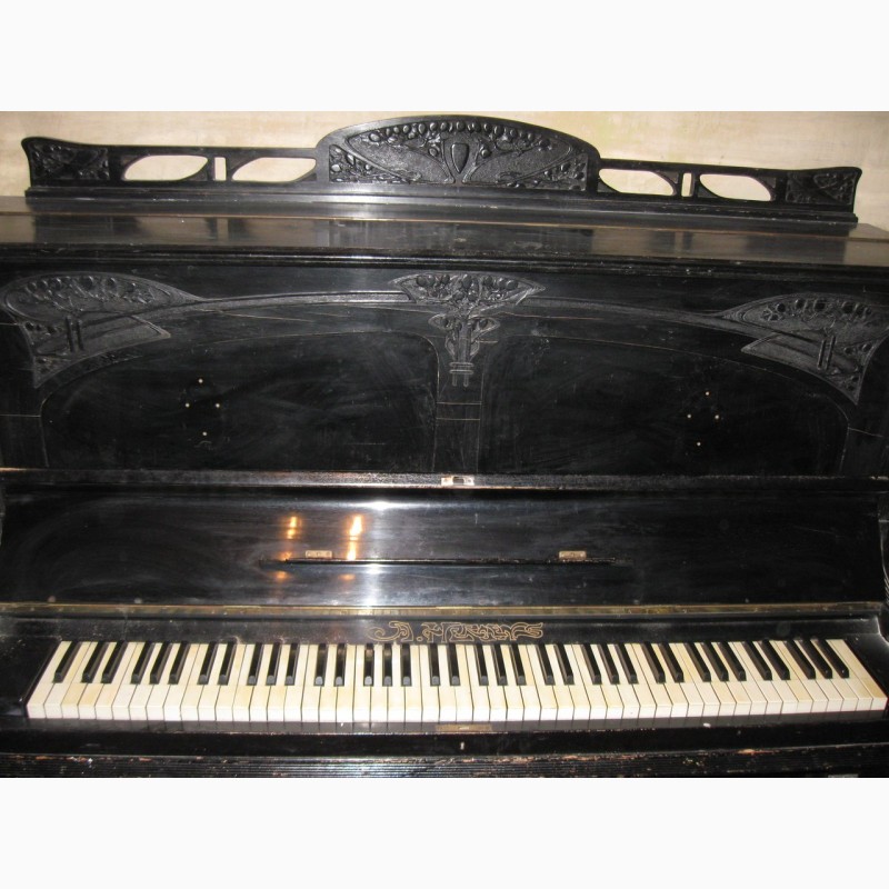 Фото 2. Продам старинное пианино Гергенс 1914 года