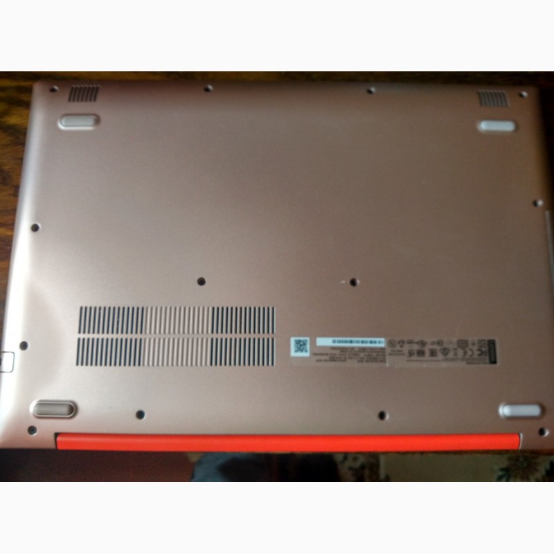 Фото 3. Lenovo IdeaPad 320-15IAP Красный