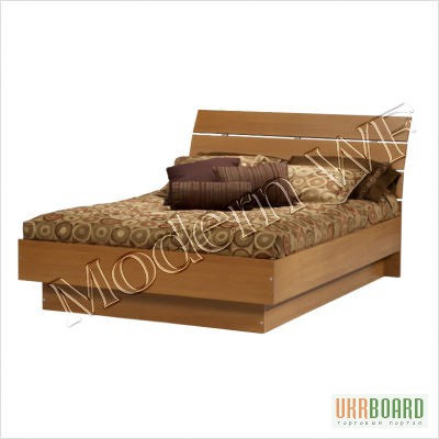 Фото 2. Двуспальная кровать Латте из натурального дерева