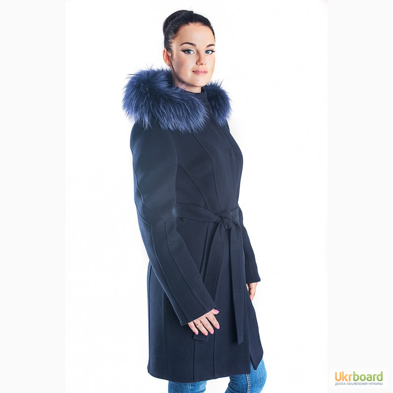 Фото 4. Продам пальто женское зимнее со съемным меховым воротником