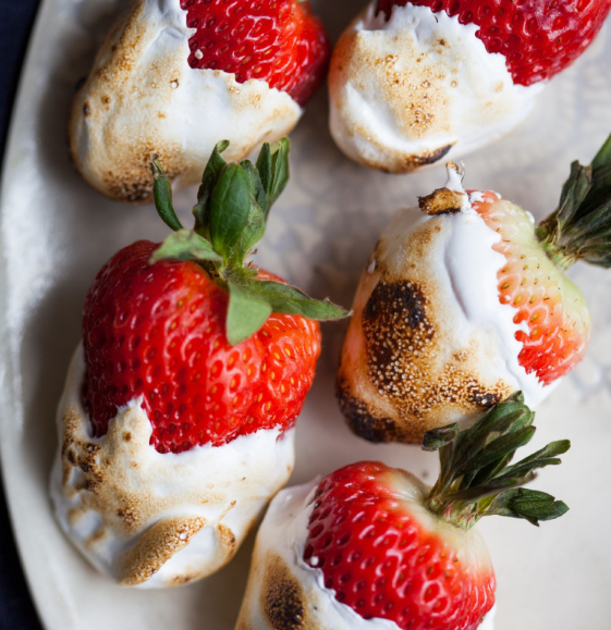 Фото 13. Marshmallow Fluff с ванильным вкусом - сладкое лакомство, ингредиент для десертов