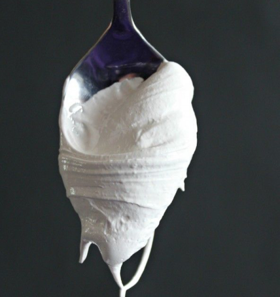 Фото 6. Marshmallow Fluff с ванильным вкусом - сладкое лакомство, ингредиент для десертов
