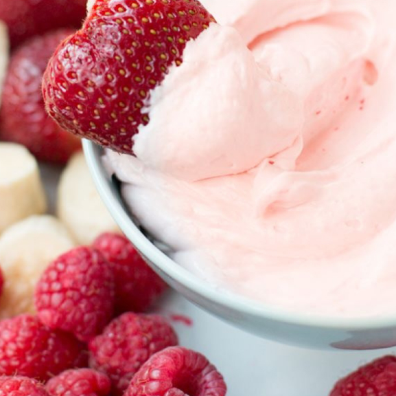 Фото 9. Marshmallow Fluff с ванильным вкусом - сладкое лакомство, ингредиент для десертов
