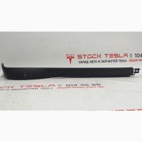 Панель багажного отделения правая пластик Tesla model X 1073294-00-E 107329