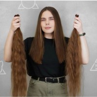 Купимо ваше волосся у Києві від 35 см Продайте волосся нам та заробіть