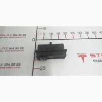 Блок контроля стояночного тормоза Tesla model X S REST 1007618-00-J 1007618
